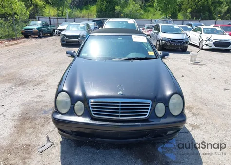2001 Mercedes-Benz Clk 320 from USA, damaged, VIN WDBLK65G81T076497